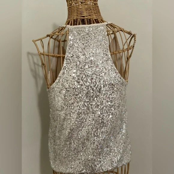 Love on a Hanger sequins camisole top - Picture 3 of 5